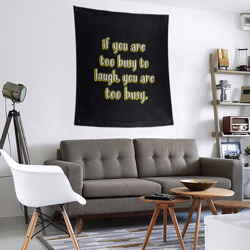 Tapisserie tableau noir en polyester «Make Time for Laughter», H 104 po x l 88 po, Jaune
