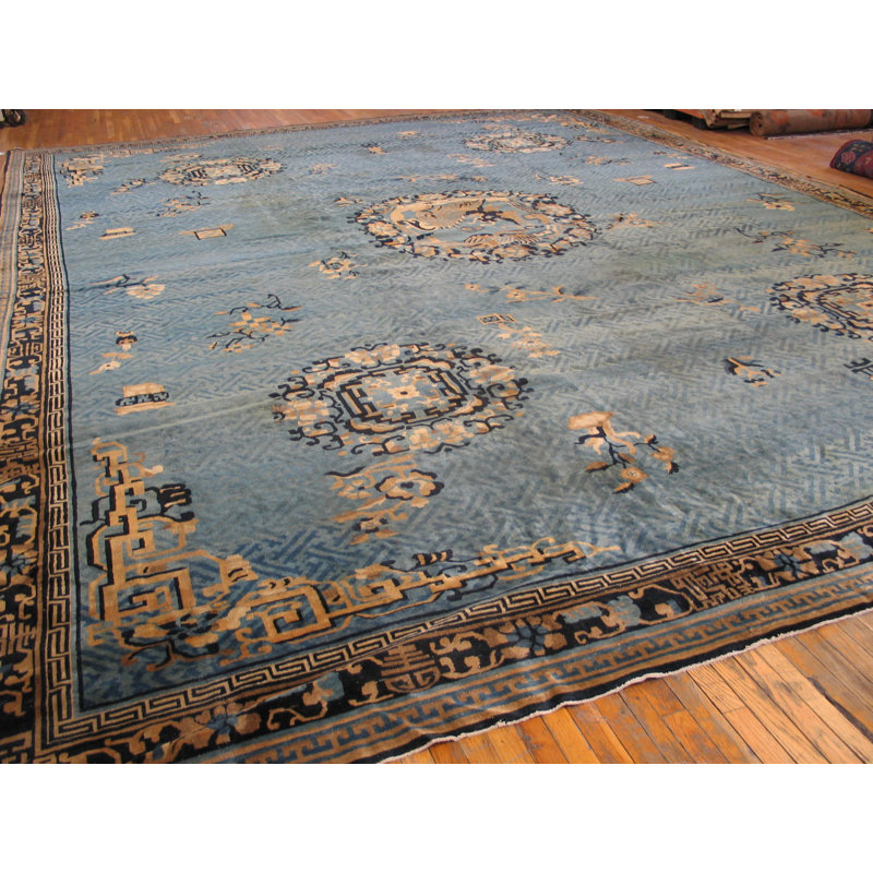 Très grand tapis de Pékin