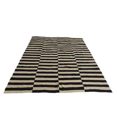 Tapis noir et blanc Prichard