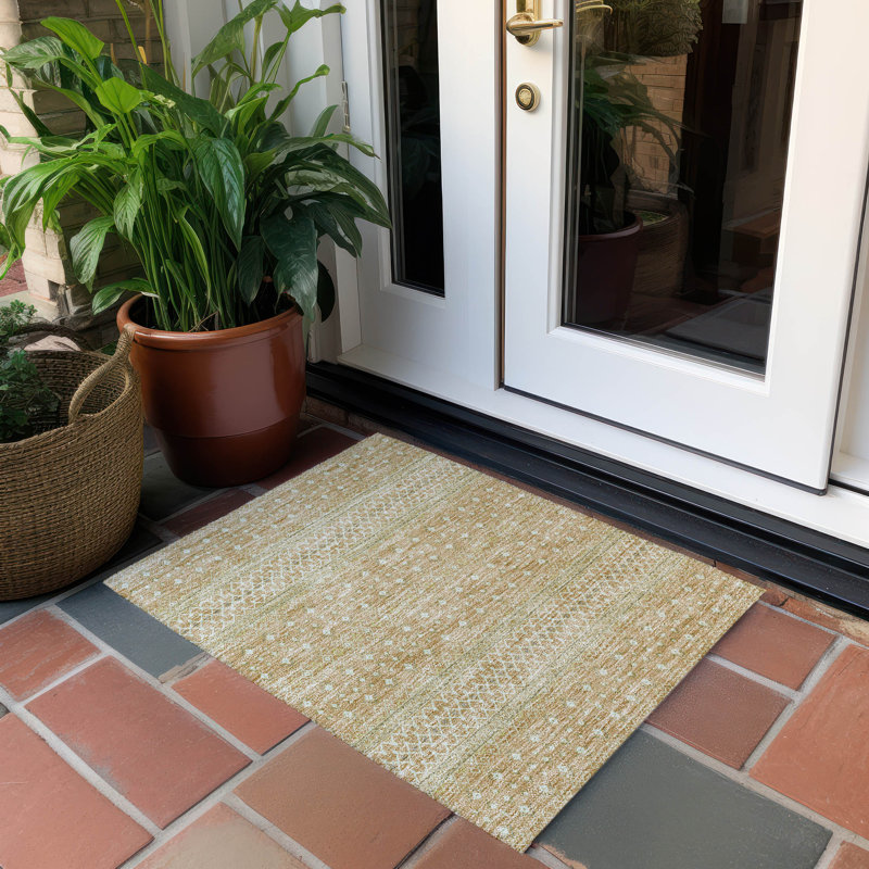  Bhavya Area Rug, Rectangle 1'8" x 2'6"