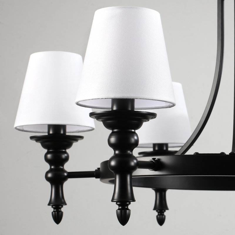 Lustre de style campagnard classique 6 lumières avec abat-jour blanc pour salle à manger et salon - éclairage à intensité variable