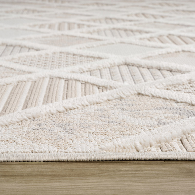 Tapis intérieur crème / beige à motif géométrique crème / beige 5 pi x 8 pi (5 pi 3 po x 7 pi 7 po) Branch Liora