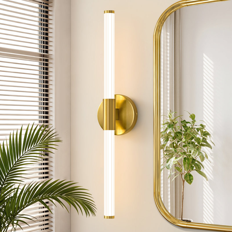 Barre d'éclairage de salle de bain 1 lumière à DEL Buchan, H 4,3 po x l 22,44 po x P 3,2 po, Doré, 3000 K