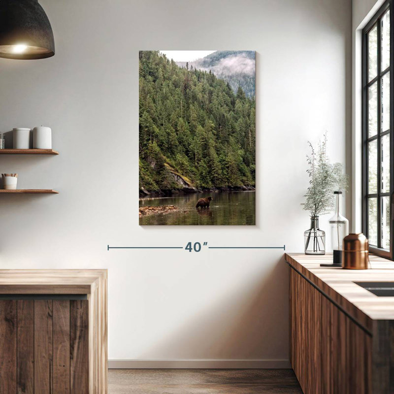 Alvord Great Bear Rainforest Grizzly, H 39 po x l 26 po