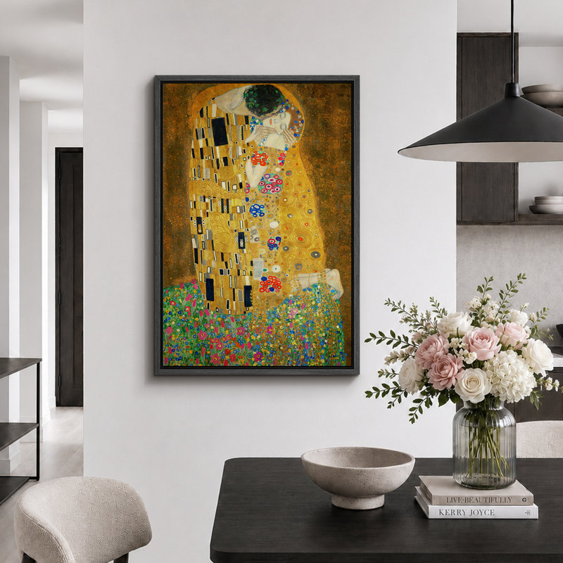 Célèbre œuvre d'art «The Kiss» par Gustav Klimt, H 24 po x l 16 po, Reproduction avec cadre flottant, Noir