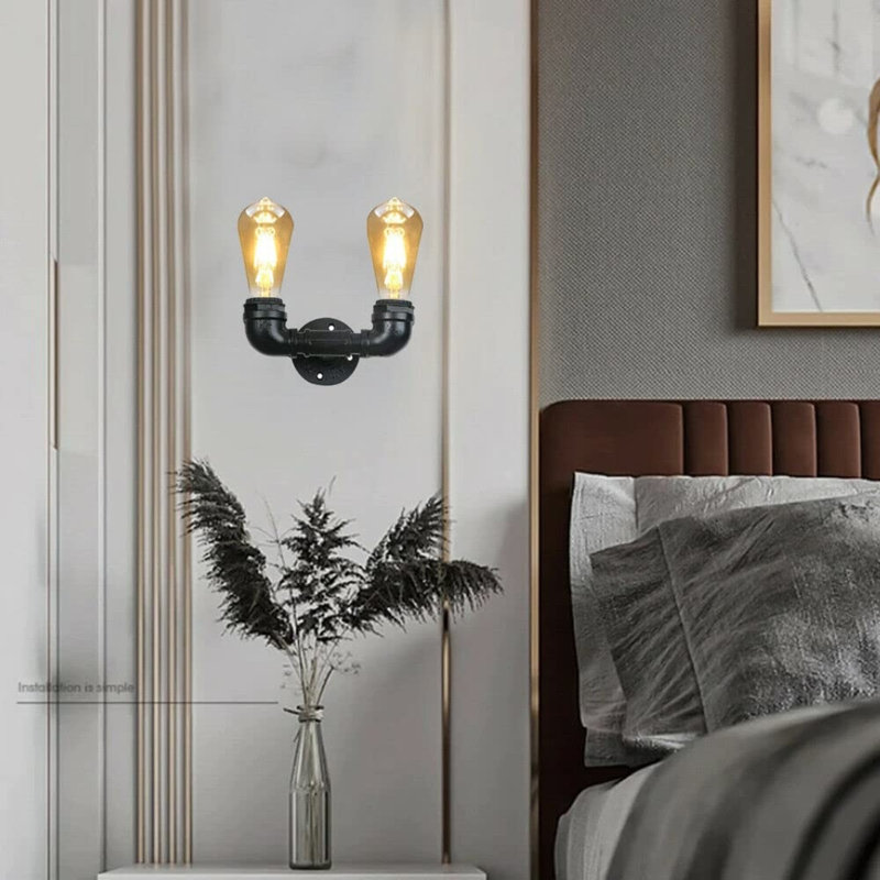 Calumet Armed Sconce, Black