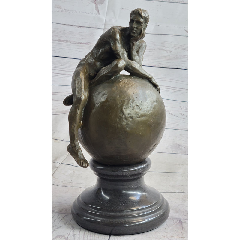 Figurines et sculptures