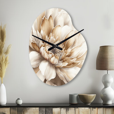 Horloge murale en forme de fleur beige asymétrique Leuker
