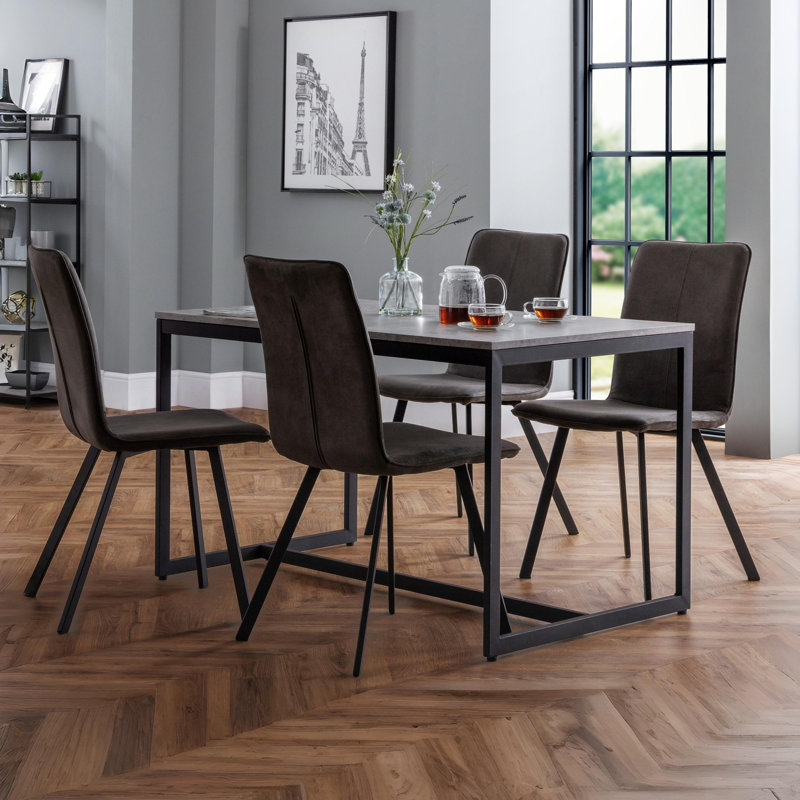 Brookline 4 - Person Dining Set