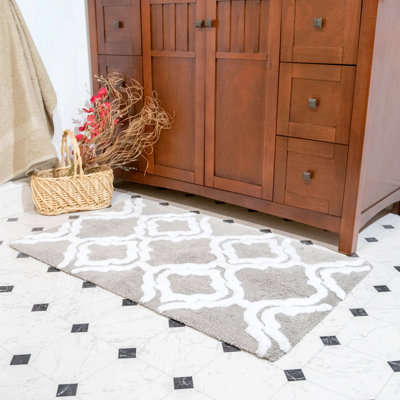 Elar Cotton Blend Non-Slip Bath Rug
