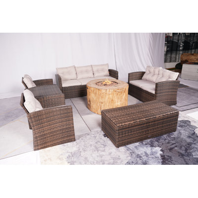 7- Person Seating Group With Cushions