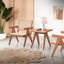 Chaise beige et naturelle avec pieds pour un siège pratique et respirant