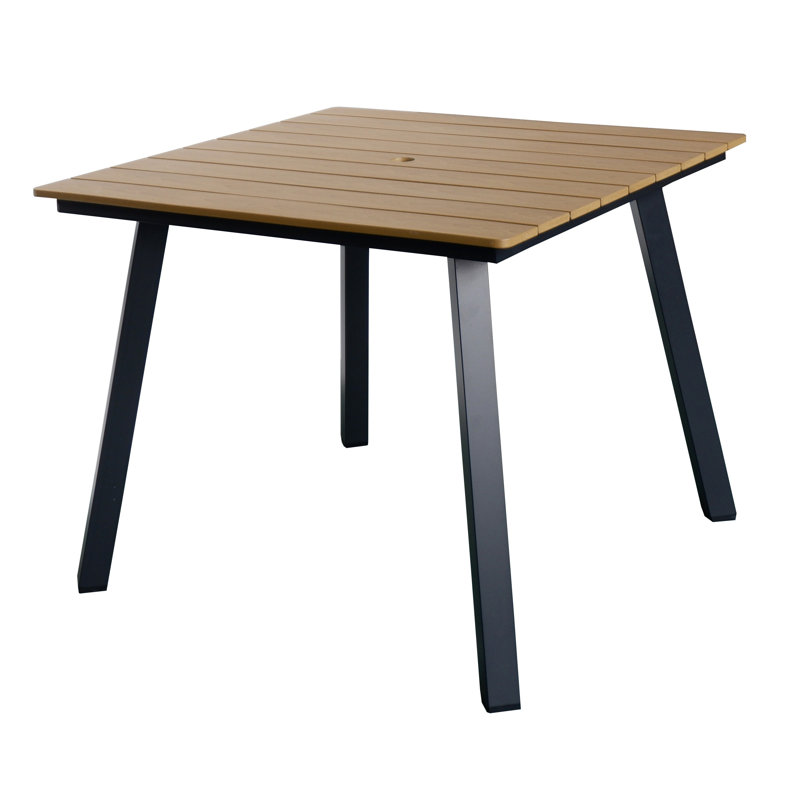Table de salle à manger carrée pour l'extérieur avec trou pour parasol - Plateau en bois-plastique composite résistant aux intempéries et structure en fer robuste pour le jardin, le balcon et la cour
