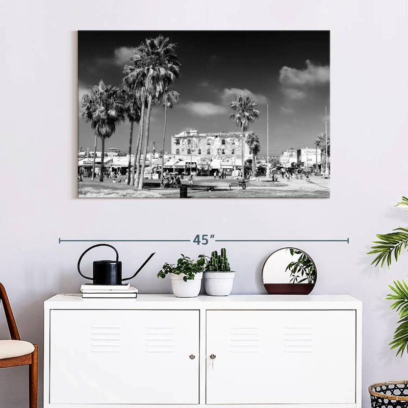 Rorry Black California Series - Venice Beach, 26" H x 39" W