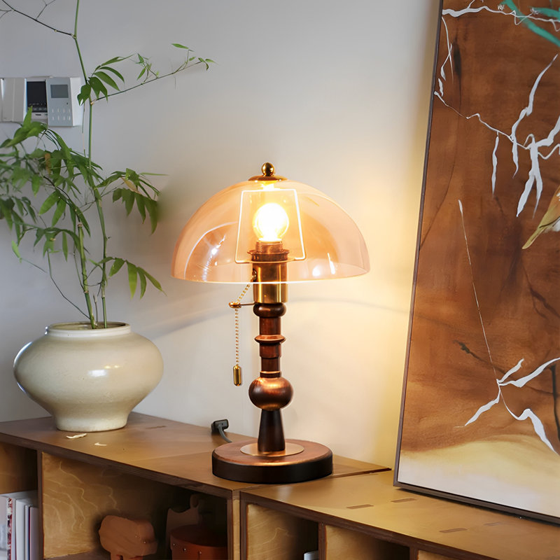 Petite lampe de table moderne en bois massif brun et métal avec abat-jour en verre pour le salon de la chambre à coucher, ampoule incluse