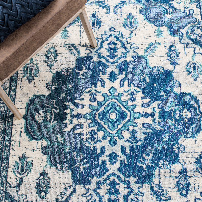 Tapis oriental Almyra, Carré 6 pi 7 po, Blue/Ivory