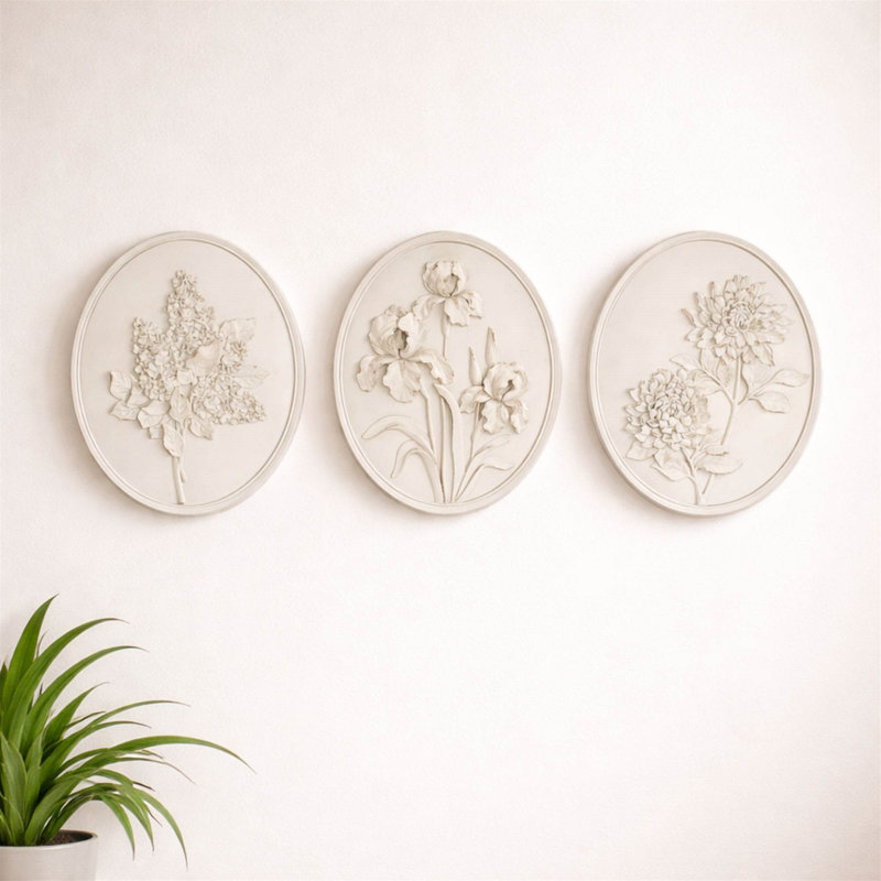 Sculpted Flower Plaque