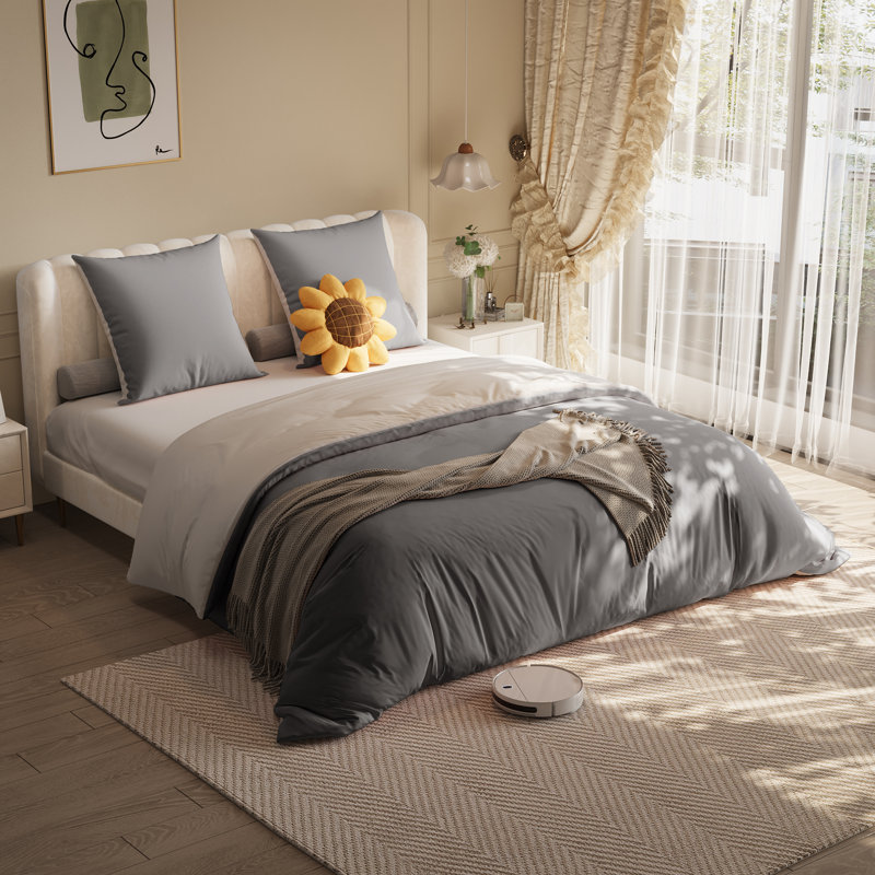 Polyester Duvet Cover Set with Pillow Shams