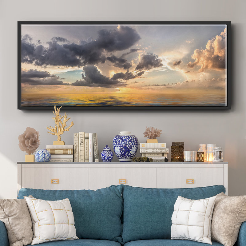 «Heavenly Sunset», reproduction sur toile, H 20 po x l 50 po x P 1,5 po, Noir