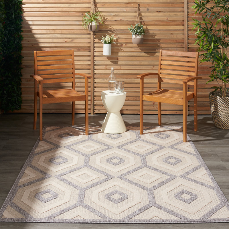 Allesandra Geometric Cream/Gray Indoor/Outdoor Area Rug, Rectangle 6' x 9'