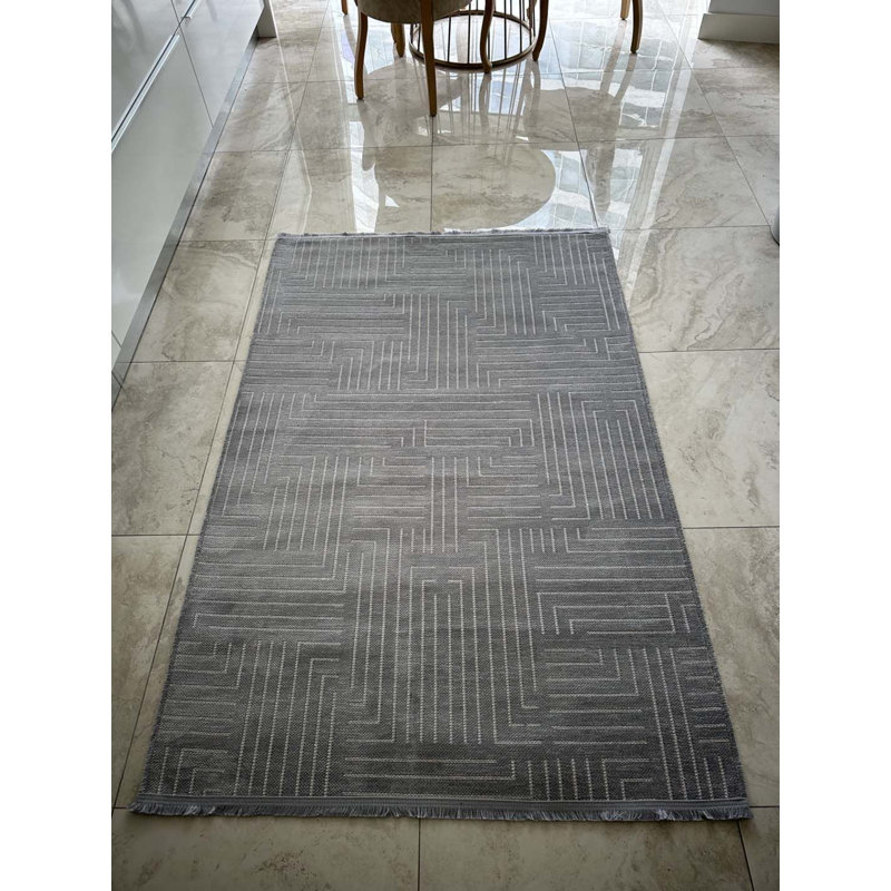 Tapis gris en polyester à motif géométrique Lann, Rectangle 3 pi 3 po x 14 pi 9 po