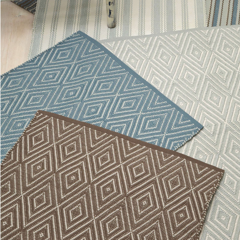 Diamond Handwoven Indoor/Outdoor Rug, Rectangle 9'6" x 13'6", Slate/Light Blue