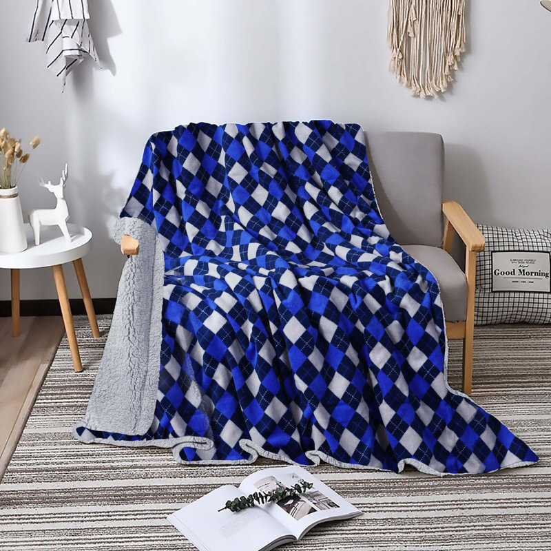 Daehan Throw Blanket, Blue/Light Grey