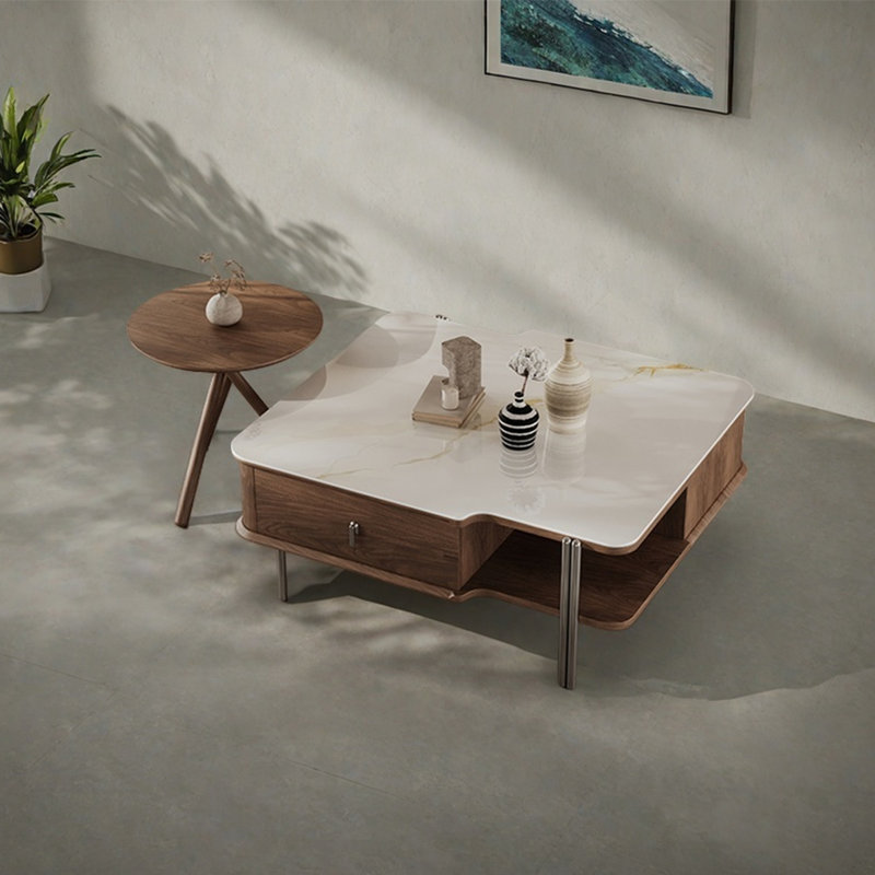 Table basse irrégulière