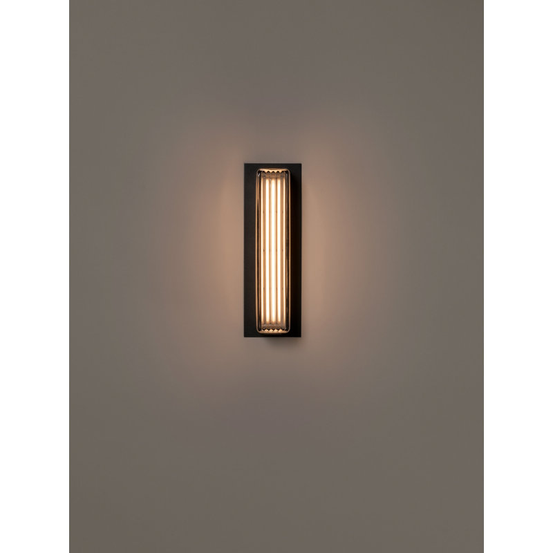 Estadio Singular, Texturized Black
