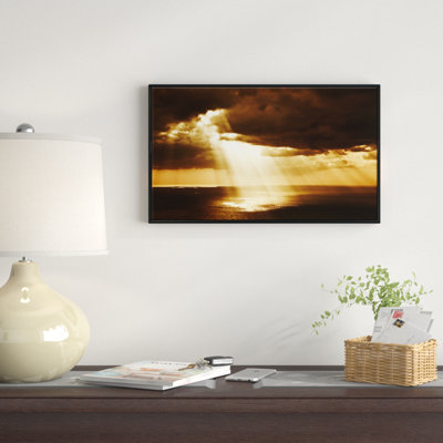 " Dramatic Sunset With Sunrays "