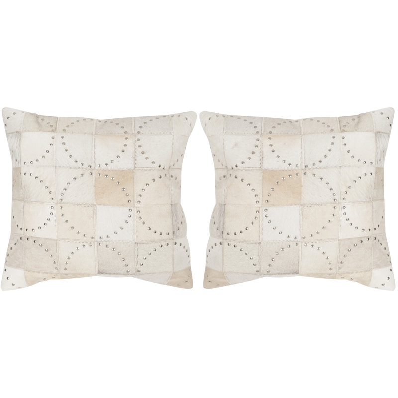 Coussin décoratif en cuir, 22" H x 22" W x 2" D