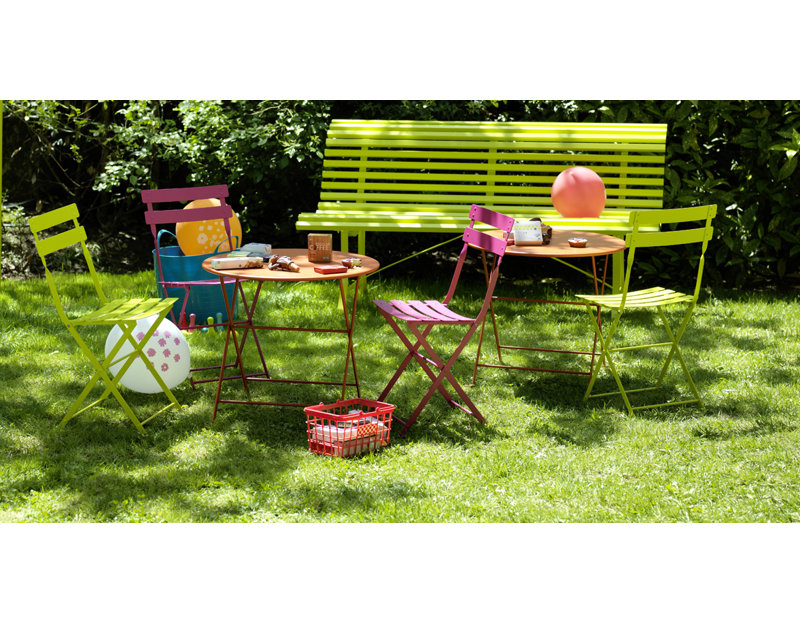 Bistro Outdoor, Ice Mint, 32.5" H x 15" W x 16.5" D