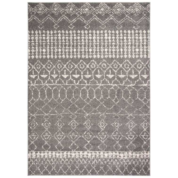 Manriquez Geometric Area Rug