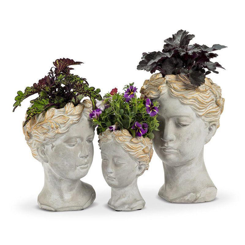 Everton Statue Planter, 8.5" H x 3.5" W x 3.5" D