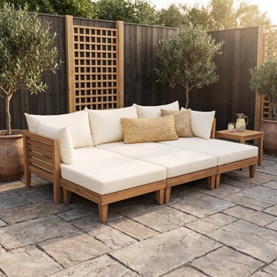 Lit de jour modulaire Airloom avec structure en bois d'acacia et coussins épais