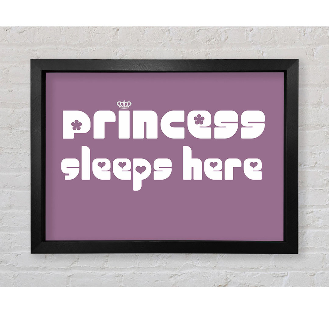 Princess Sleeps 2 Dusty Pink Gerahmter Druck