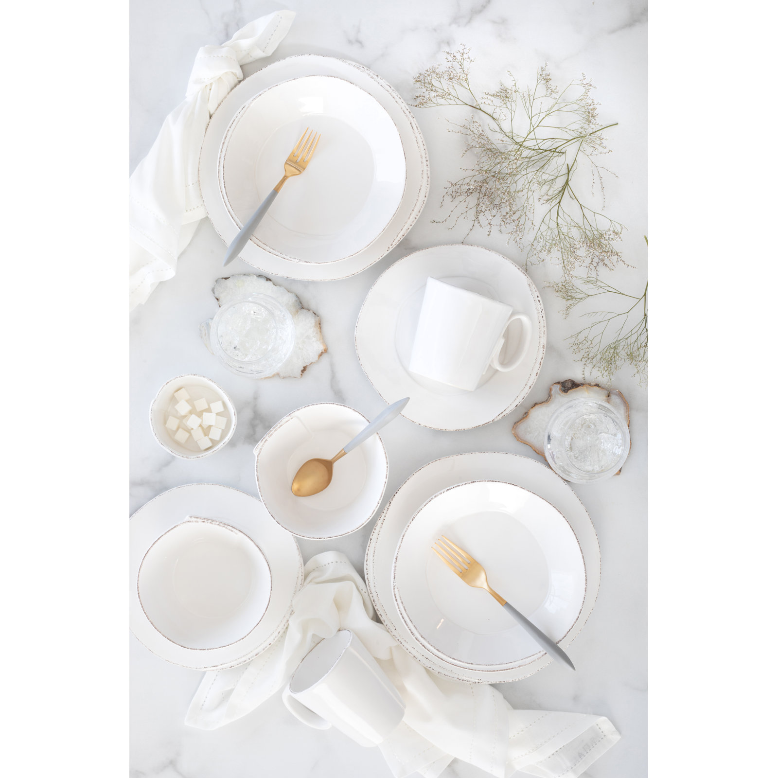 Lastra Serving Bowl, 2.5" H x 10" W x 10" D
