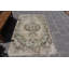 Tapis turc rétro avec un motif floral complexe et des couleurs chaudes et riches pour la décoration intérieure