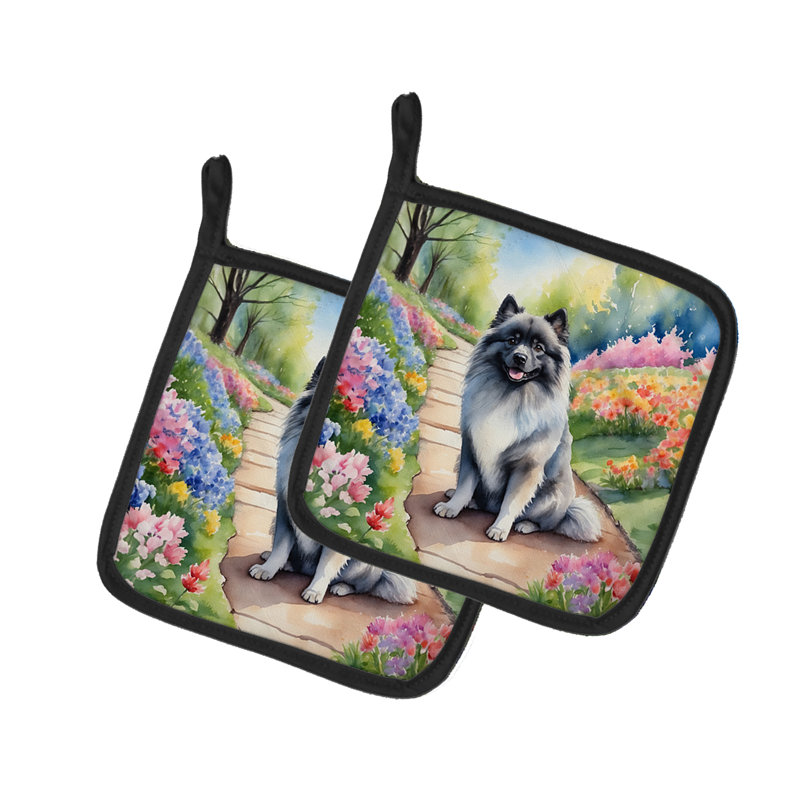 Caroline's Treasures Floral Polyester Potholder Set