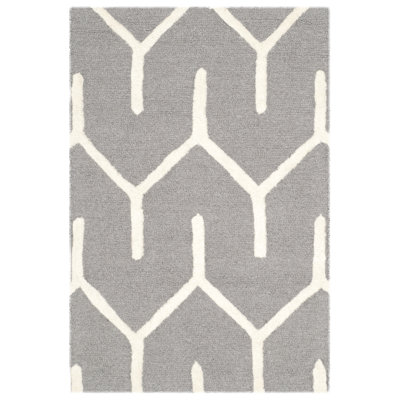 Deedgra Hand Tufted Wool Geometric Rug