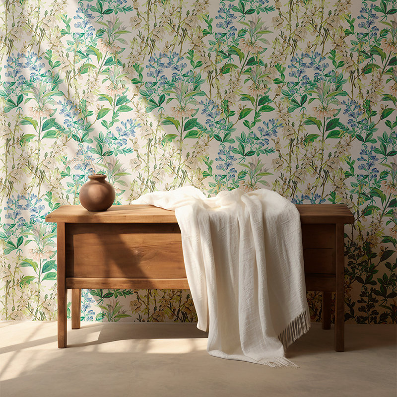 Rouleau de papier peint floral délicat bleu