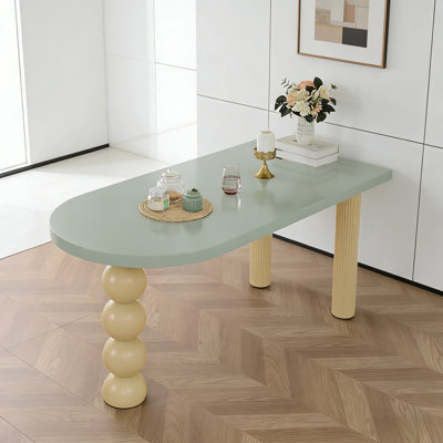 Simple, Creative and Fashionable Dining Table