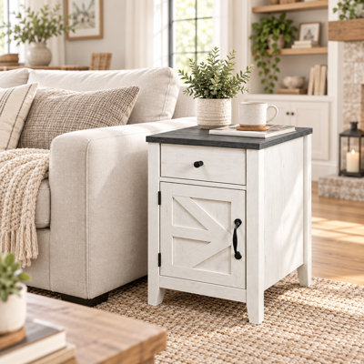 Petite table de chevet 23,5 po en bois avec tiroir et rangement pour le salon, table de bout de ferme avec station de charge, blanc rustique