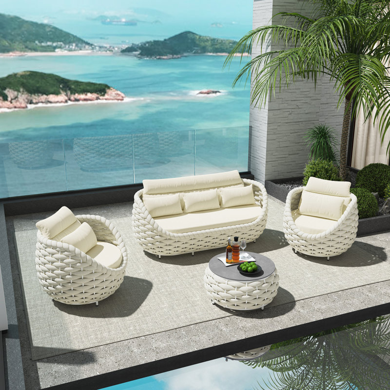 Corde en oléfine blanche à séchage rapide avec coussins et table basse pour le patio