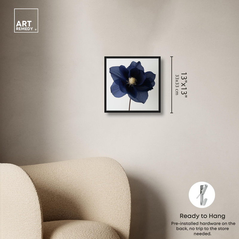 «Night Dal III», art floral bleu sur toile par , H 13 po x l 13 po, Cadre flottant noir
