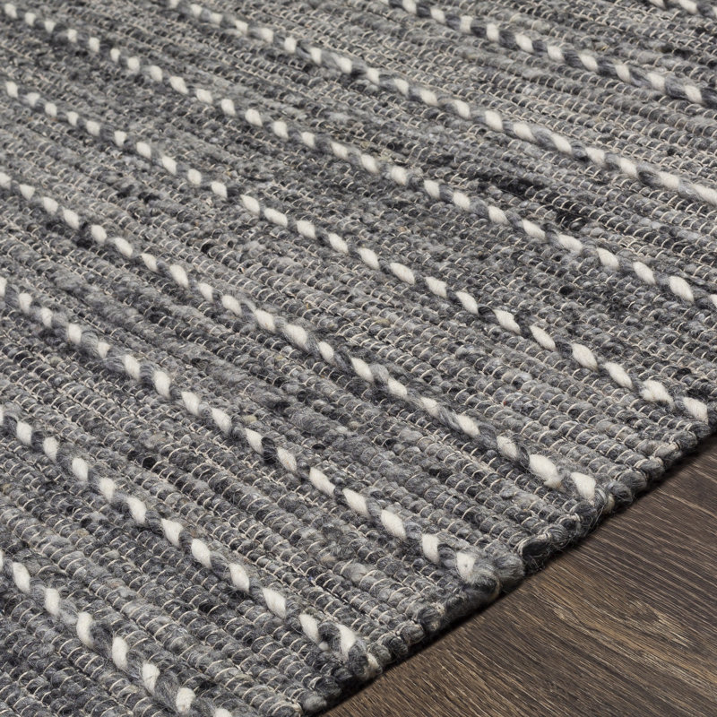 Beera Handmade Handwoven Area Rug in, Rectangle 5' x 7'6"