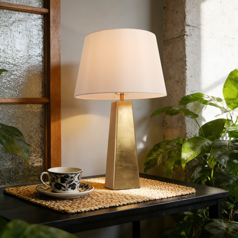 Tillinger Metal Table Lamp
