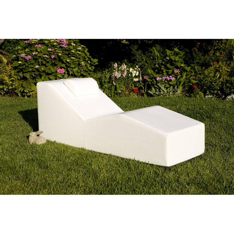 ClubNow Outdoor Chaise Lounge, Chill White