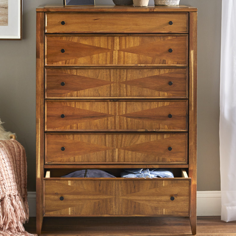 Camilla 31.5'' W 6-Drawer Dresser | Mercury Row®