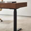 Bureau électrique à hauteur réglable, bureau en bois massif-583925344